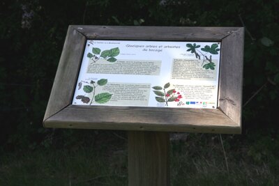 La Chapelle Bayvel - Signalétique du sentier de la biodiversité
