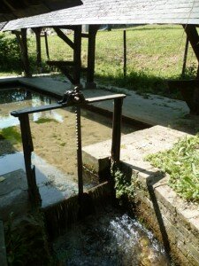 Lavoir du Frédet - barrage de la source